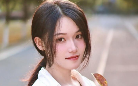 北京清华大学生一对一家教赵老师简历18704